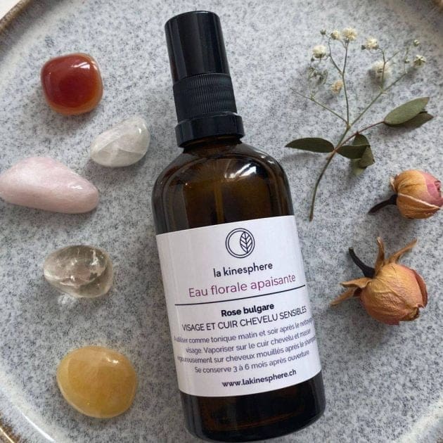 Eau florale apaisante à la rose